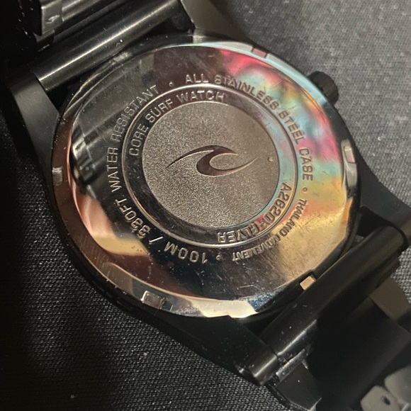 Rip Curl Watch - Picture 3 of 4